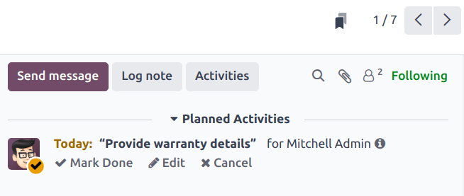 Vista de un mensaje en Soporte al cliente, destaca el icono de marcador de Información. 